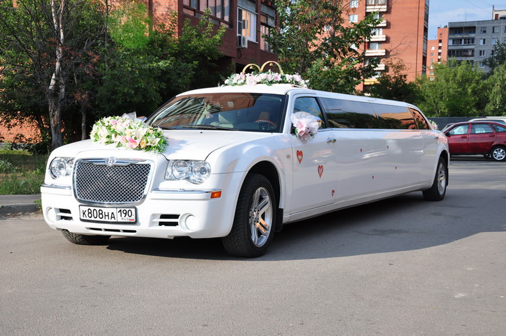 Крайслер 300с Limo 8